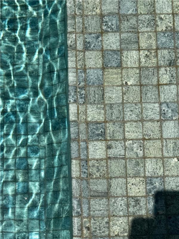 MOSAICO EZARRI ZEN BALI STONE 50, (CAJA DE 1.45 M2) Marca EZARRI. Modelo: 752626-5